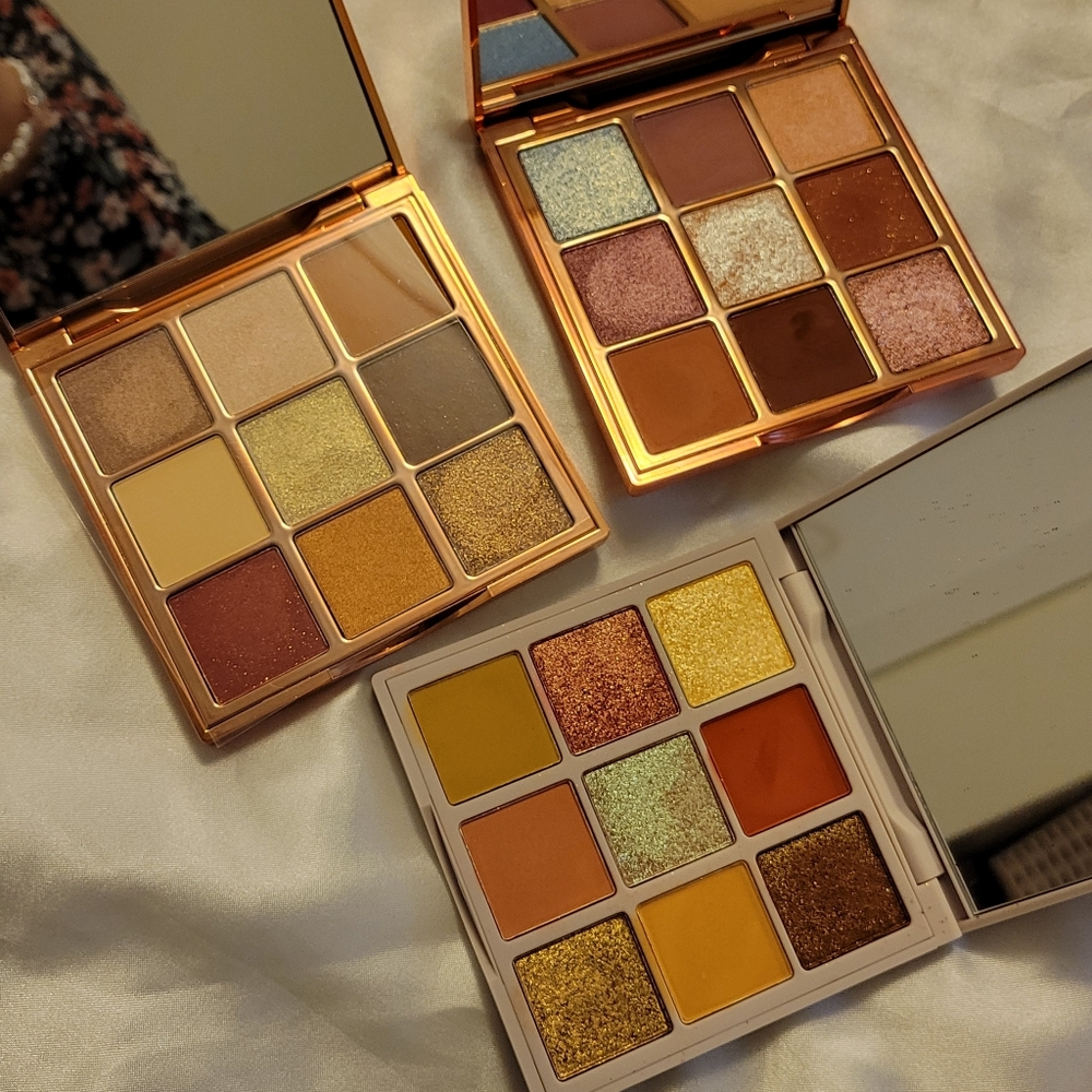 3 Eyeshadow Palettes